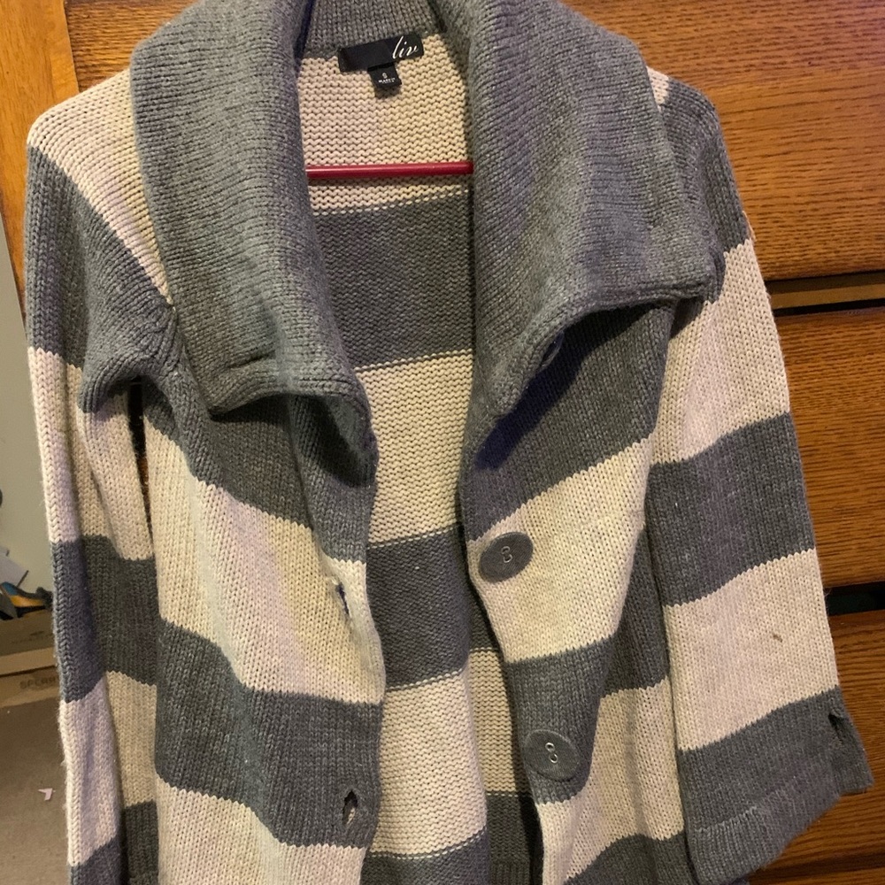 Cardigan striped gray